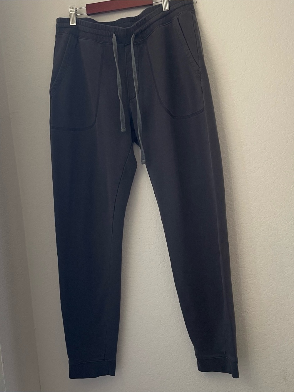 Vince Men’s French Terry Jogger Pants Size M Charcoal Gray 100% Cotton
